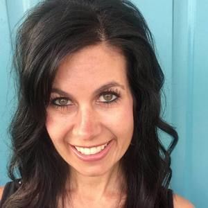 Meet your Posher, Rebecca